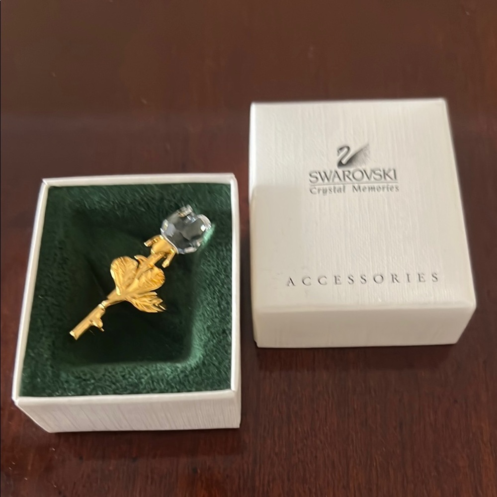 Swarovski Gold Leaf Brooch with Silver Crystal